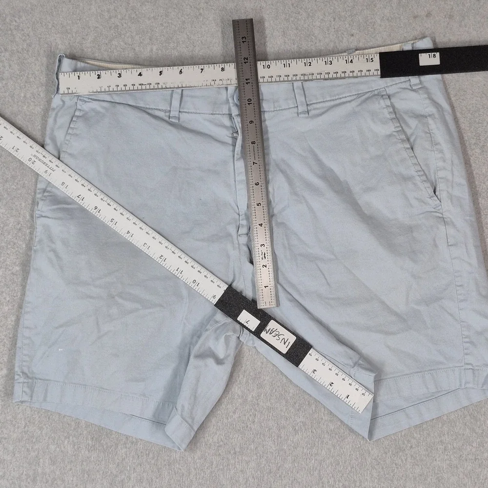 Abercrombie & Fitch Men Shorts 36 Light Gray Casual Shorts Chino Logo Stretch